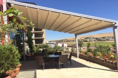 duz-katlanir-isikli-pergola